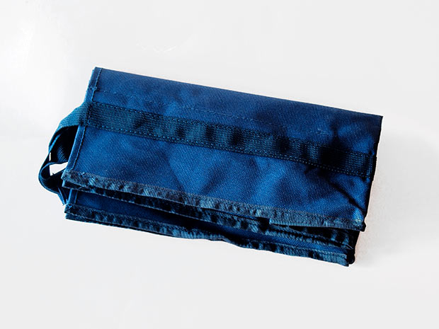 Taška na láhve 0,7 - 2,5 l Bottle bag na 6 PET lahví 26 x 16 x 30 cm, modrá Taška na láhve 0,7 - 2,5 l Bottle bag na 6 PET lahví 26 x 16 x 30 cm, modrá