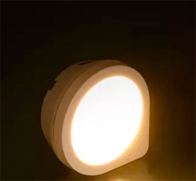 Noční světlo do zásuvky s LED 0,4 W / 230 V, Fortel