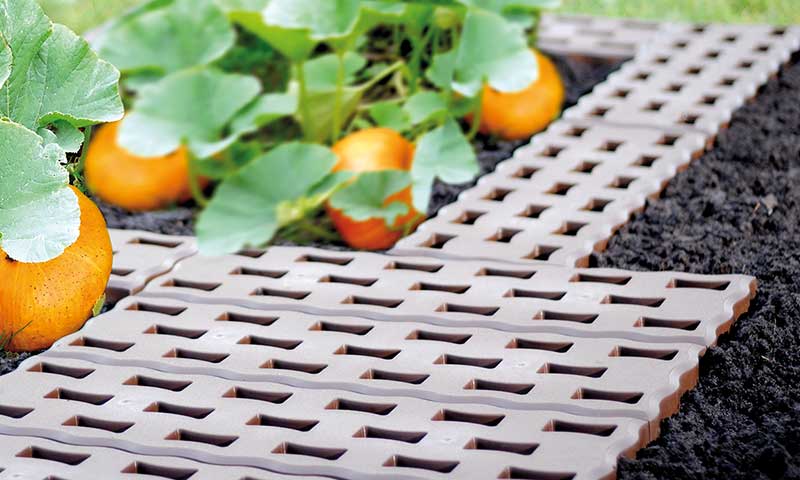 Zahradní plastový chodník PAD 0,95 m2, 6 m, hnědá Zahradní plastový chodník PAD 0,95 m2, 6 m, hnědá