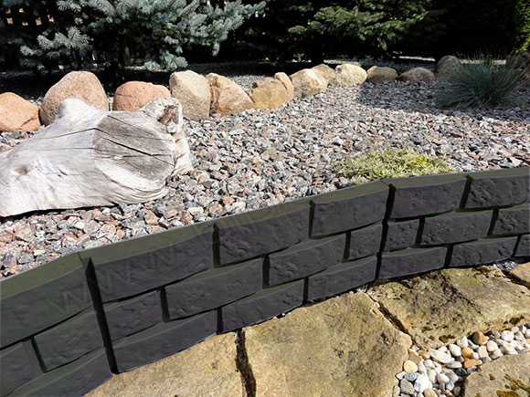 Zahradní plastová palisáda Zídka 18x45cm, 5ks, 2,2m, hnědá, BJ Plastik Zahradní plastová palisáda Zídka 18x45cm, 5ks, 2,2m, hnědá, BJ Plastik