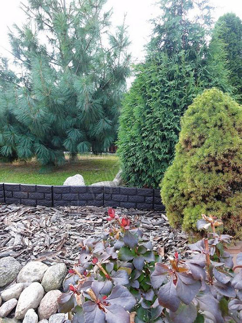 Zahradní plastová palisáda Zídka 18x45cm, 5ks, 2,2m, hnědá, BJ Plastik Zahradní plastová palisáda Zídka 18x45cm, 5ks, 2,2m, hnědá, BJ Plastik