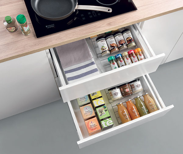Nastavitelný organizér na kořenky do šuplíku 7306, 26 - 51 x 42 cm, šedá Nastavitelný organizér na kořenky do šuplíku 7306, 26 - 51 x 42 cm, šedá