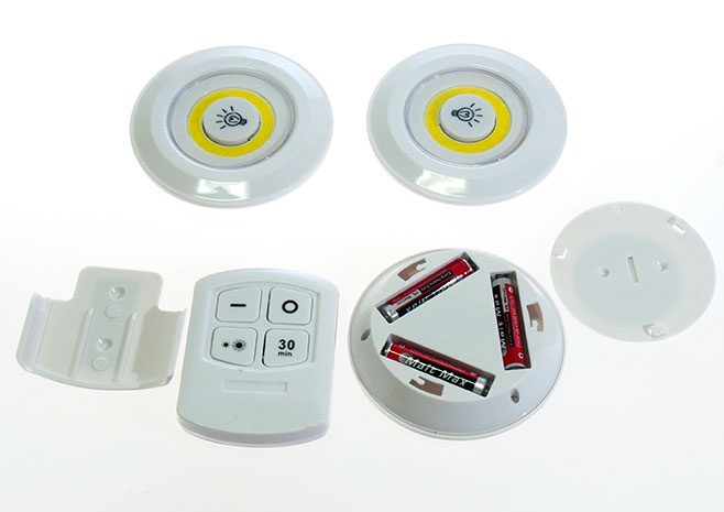 LED světlo na baterie 3W na dálkové ovládání 1016, 3ks LED světlo na baterie 3W na dálkové ovládání 1016, 3ks